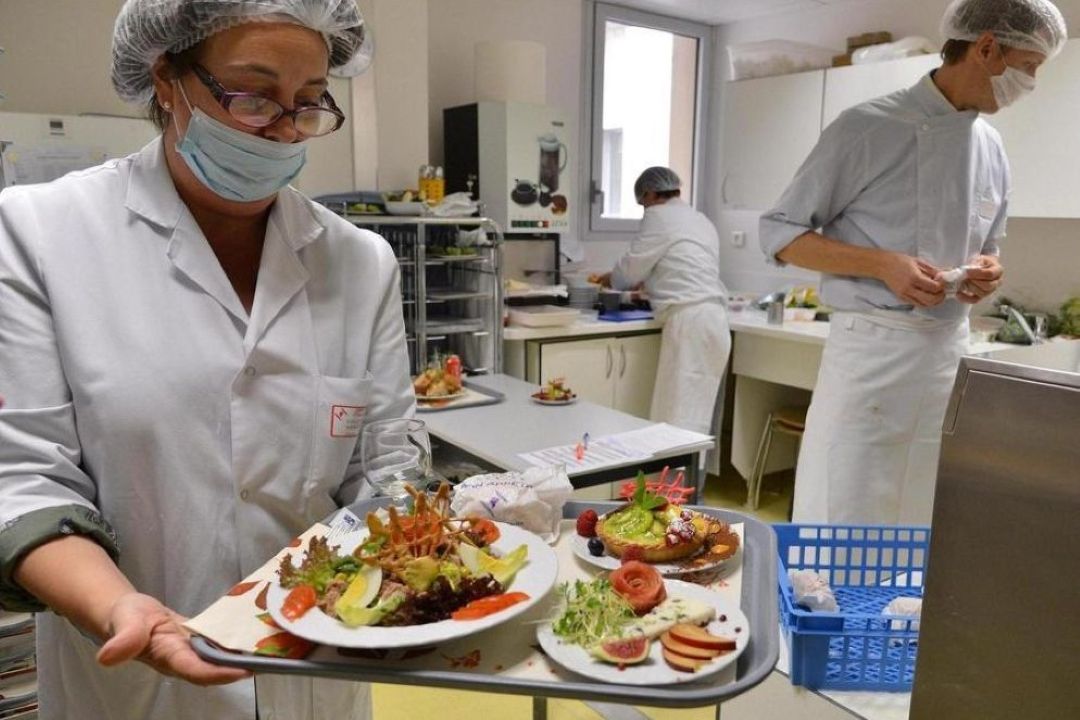 hospital catering